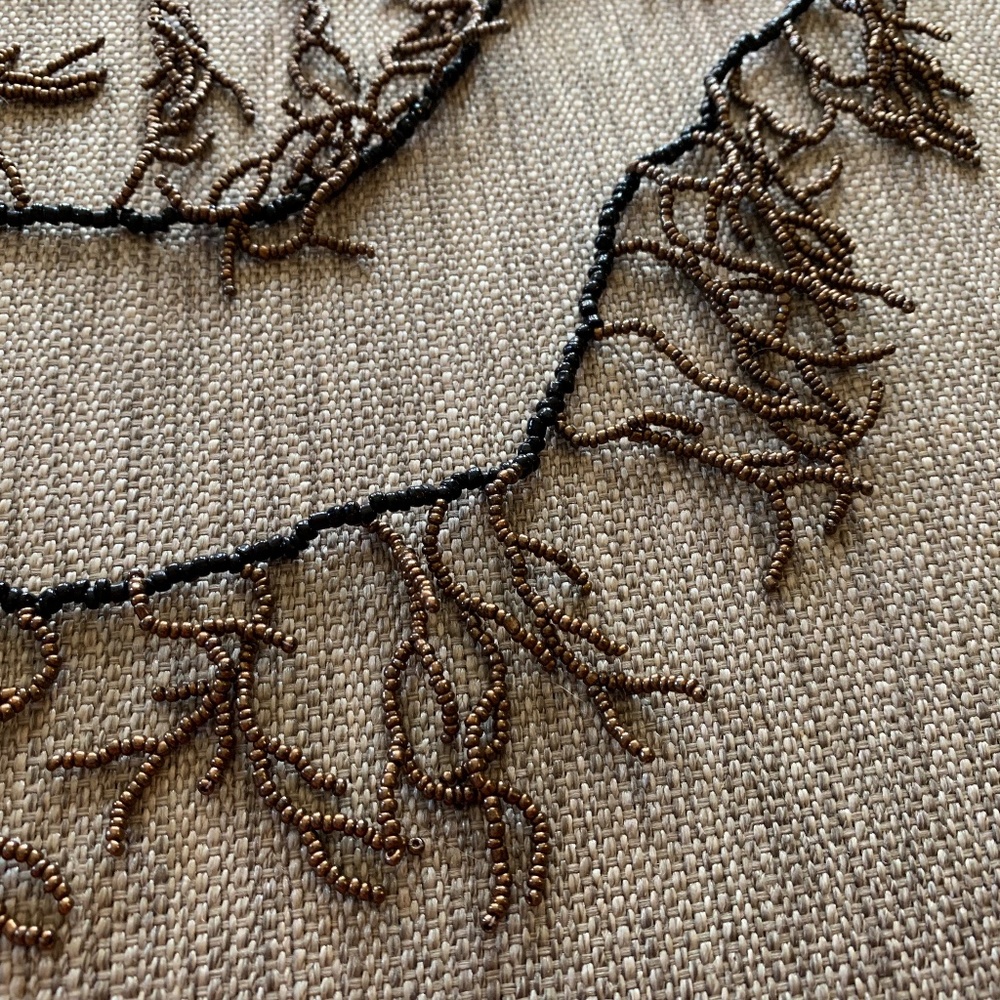 LONG LENGTH Stunning Hand Beaded necklace - Picture 6 of 7